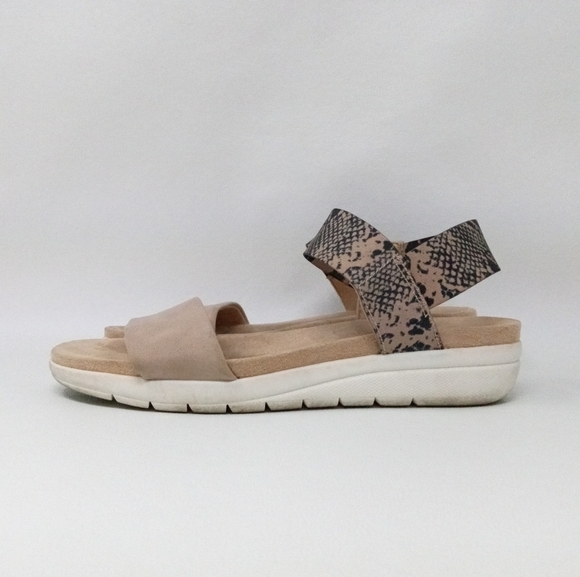 LifeStride Womens Pure Latte Ankle Strap Sandals Size US 7. - Picture 1 of 14